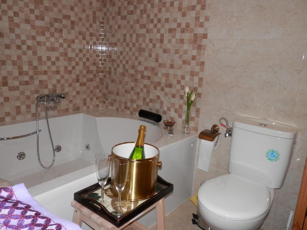 Casa Rural El Dolmen Bernuy-Salinero 部屋 写真